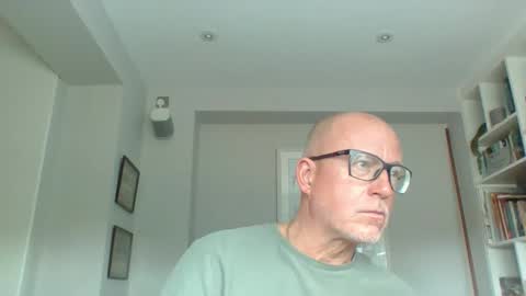 Snapshot of nmmm124347 chatting on 05.31.26 nmmm124347 online show from 05.31.26