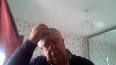 Snapshot of nn69uk chatting on 01.06.26 NN69UK online show from 01.06.26