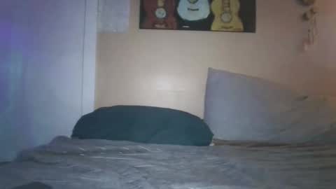 Snapshot of no_facequeen chatting on 10.07.25 Leah online show from 10.07.25