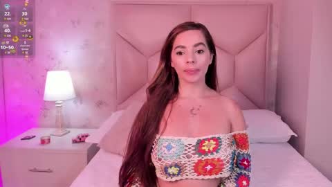 Snapshot of noa_butterfly chatting on 02.22.25 ambarsulliva online show from 02.22.25