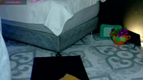 Noah  online show from 04.19.26