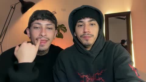 noah_and_steven online show from 05.05.26
