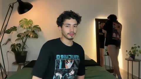 noah_and_steven online show from 05.10.26