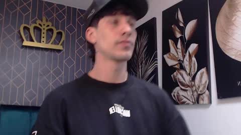 Noah Brigth online show from 03.02.25