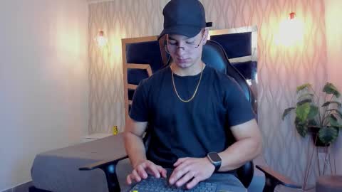 Noah online show from 03.18.26