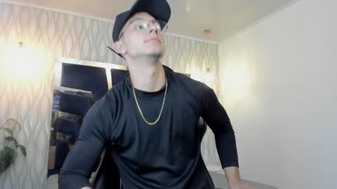 Noah online show from 03.23.26