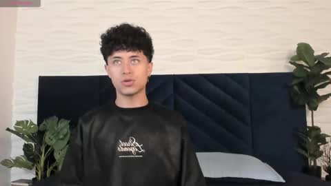 noah_dupont_ online show from 10.05.25