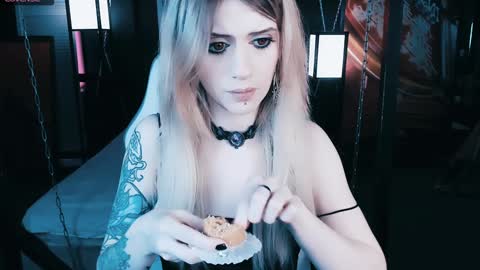 REAL name LiaDM are always open online show from 02.01.25