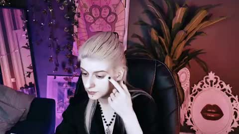REAL name LiaDM are always open online show from 05.15.26