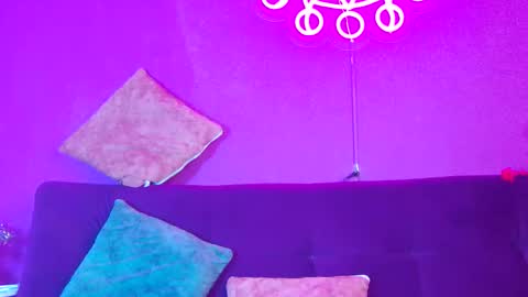 Noah online show from 02.20.26