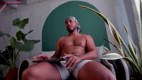 Noah online show from 12.20.25