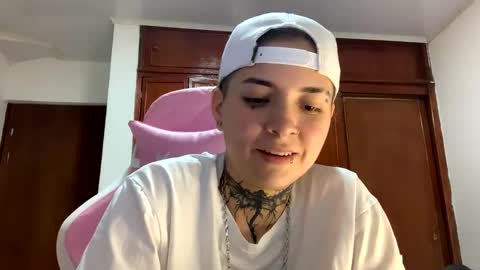 Snapshot of noah_martini chatting on 01.24.25 noah hehim online show from 01.24.25