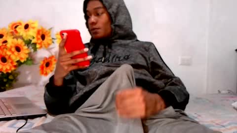 Snapshot of noah_miller7 chatting on 10.24.25 Noah Millers online show from 10.24.25