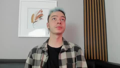    online show from 03.10.25