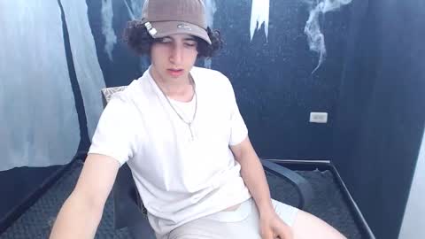 Snapshot of noah_sokolov chatting on 11.01.25 noah_sokolov online show from 11.01.25