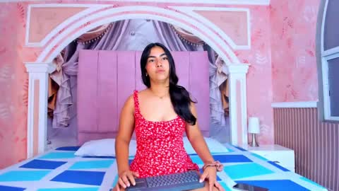 Snapshot of noah_soul_ chatting on 11.08.25 noah online show from 11.08.25