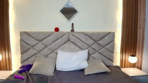 Snapshot of noahandgaia chatting on 05.16.26 Noah And Gaia online show from 05.16.26