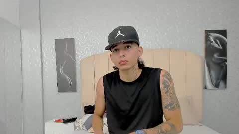 Snapshot of noahthomson1 chatting on 06.13.26 NoahThomson online show from 06.13.26