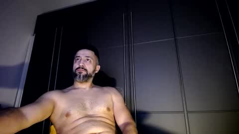 Snapshot of nobodyisperfect80 chatting on 11.02.25 nobodyisperfect80 online show from 11.02.25