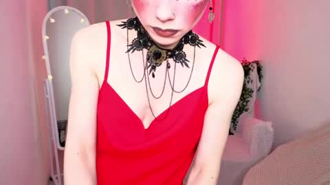 Snapshot of nocturneeyes chatting on 05.29.26 Ema online show from 05.29.26