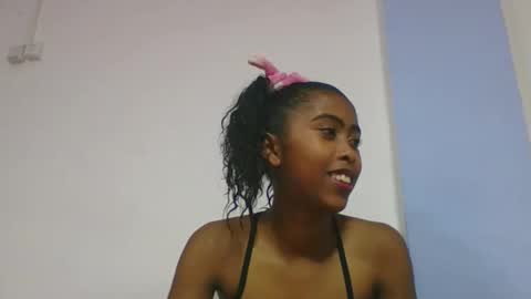 noelina online show from 02.25.26