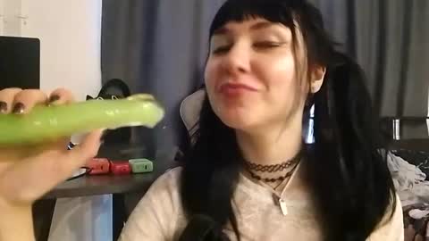 Noelle online show from 06.18.26