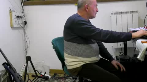 nograd01 online show from 03.10.25