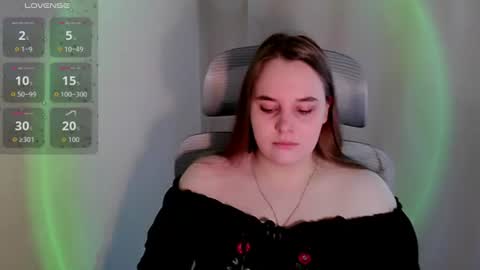 Snapshot of noir_ember_ chatting on 06.19.26 noir_ember_ online show from 06.19.26