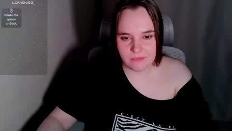 Snapshot of noir_ember_ chatting on 07.28.26 noir_ember_ online show from 07.28.26