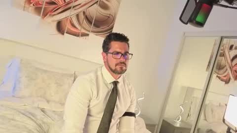 Snapshot of noirsavage chatting on 05.26.26 noirsavage online show from 05.26.26