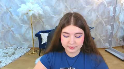 Snapshot of noirwhisper chatting on 11.19.25 noirwhisper online show from 11.19.25