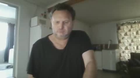 Snapshot of nollie244 chatting on 04.26.26 Nollie online show from 04.26.26
