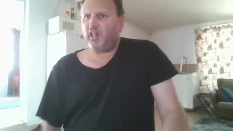 Snapshot of nollie244 chatting on 05.02.26 Nollie online show from 05.02.26