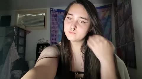 Snapshot of nonbinarybeauty20 chatting on 02.15.25 nonbinarybeauty20 online show from 02.15.25