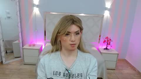 nooah_tay online show from 02.18.26