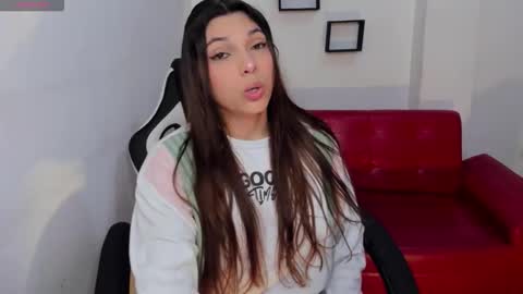 Nora online show from 02.06.26