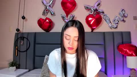 Nora Da Silva online show from 02.15.26