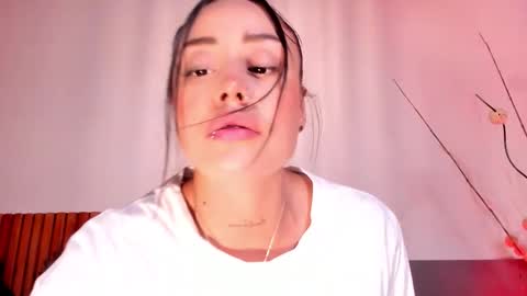 Nora Da Silva online show from 03.10.26