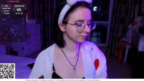 Nora Failure online show from 02.16.26