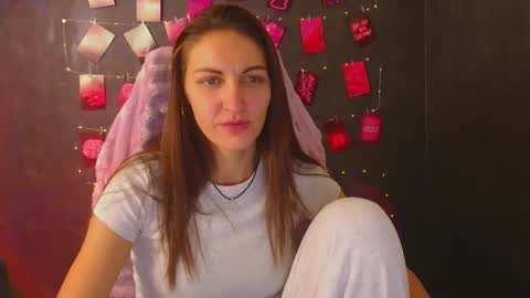 Nora online show from 10.19.25