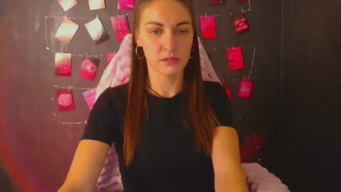 Nora online show from 10.24.25