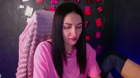 Nora online show from 01.08.26