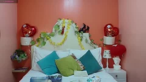 Nora Temptress online show from 02.24.26