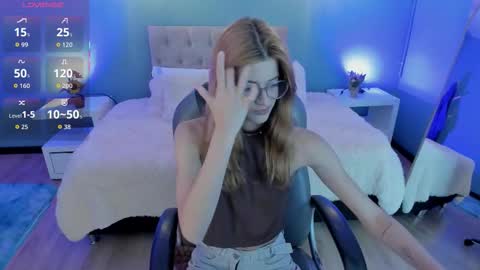 Nora online show from 03.03.26