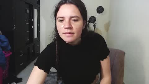 noreen_ online show from 02.08.25