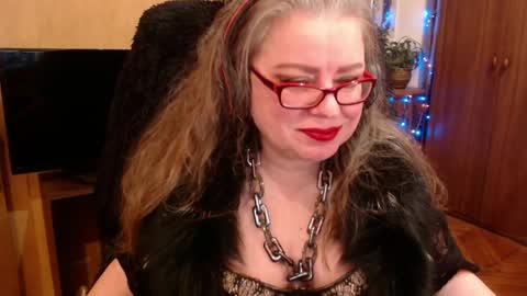 Snapshot of norma_gin chatting on 12.15.24 miss Tress online show from 12.15.24