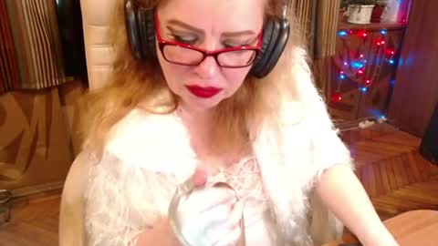 Snapshot of norma_gin chatting on 07.12.26 miss Tress online show from 07.12.26