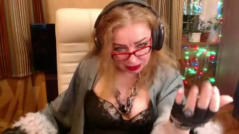 Snapshot of norma_gin chatting on 07.27.26 miss Tress online show from 07.27.26