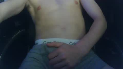 normalcock51093 online show from 04.16.26