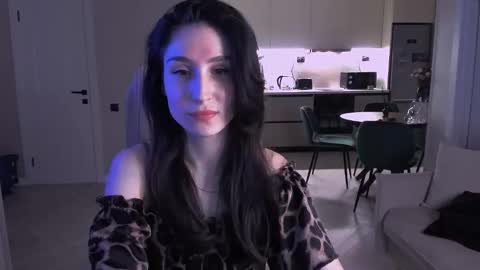 Hazel online show from 10.31.25